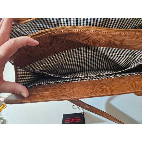 New in Box and Dust Bag Mimi DiCarlo Large Briefcase Tote Tan Style 1009LZ $225 - Picture 9 of 12